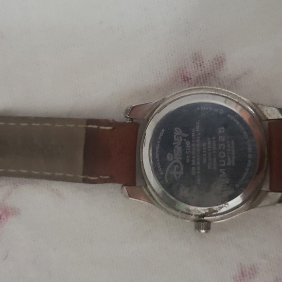 Genuine Leather Eore Watch Vintage with Butterfly